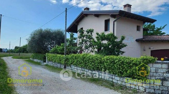 Appartamento in residenziale in Via delle Giarette 12