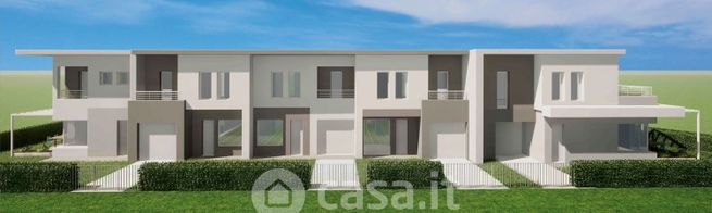 Villetta a schiera in residenziale in Viale Trieste 121