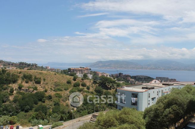 Appartamento in residenziale in Salita Tremonti 32