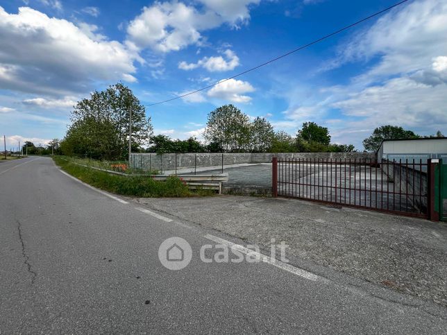 Terreno agricolo in commerciale in Via Alessandro Volta