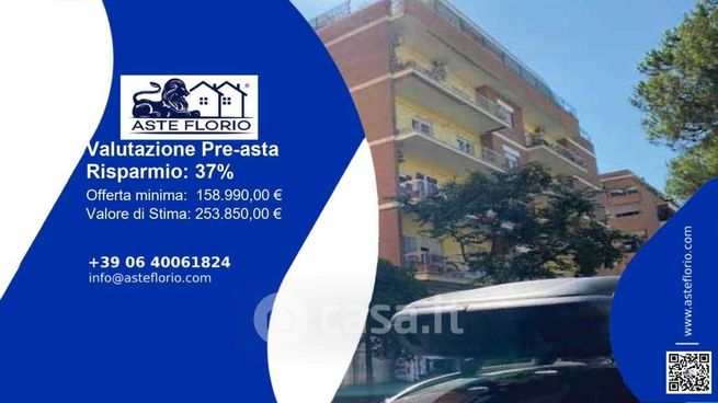 Appartamento in residenziale in Via Ermanno Carlotto 52
