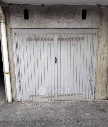 Box/posto auto in residenziale in Corso Don Orione