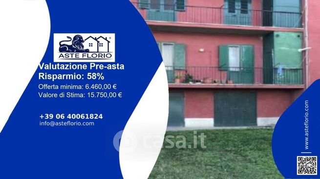 Box/posto auto in residenziale in Viale Maria