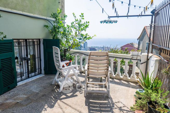 Casa indipendente in residenziale in Via Monte Fasce 23