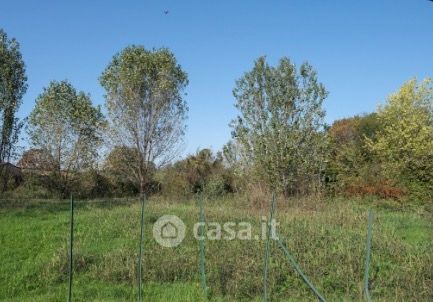 Terreno agricolo in commerciale in Via Monte Grappa