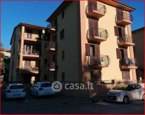 Appartamento in residenziale in Via Alessandro Manzoni 14