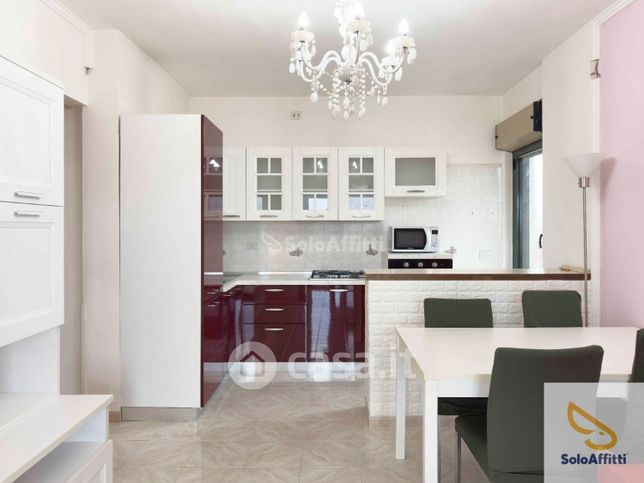 Appartamento in residenziale in Via Santo Domingo 10