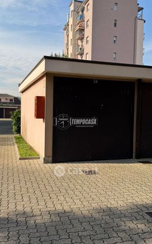 Box/posto auto in residenziale in Via Carlo Alberto dalla Chiesa 2