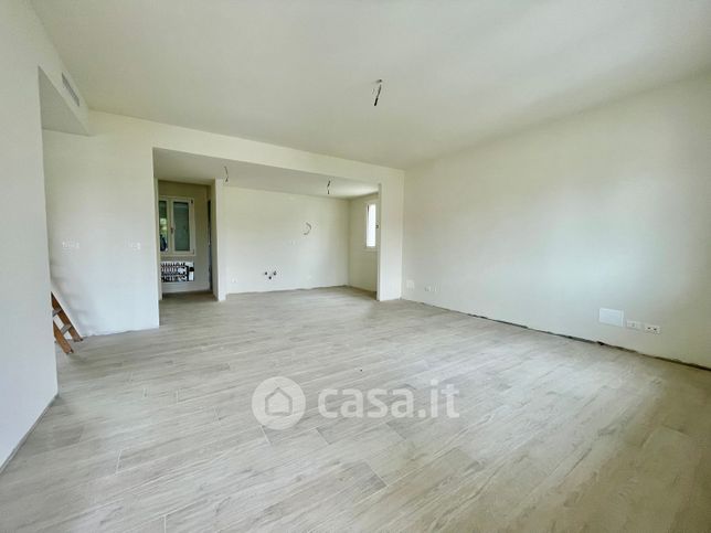 Casa indipendente in residenziale in Via Brendole