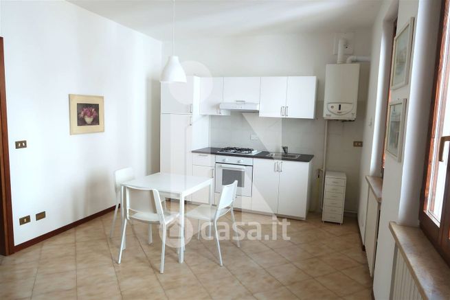 Appartamento in residenziale in Piazza Porta Giulia 15