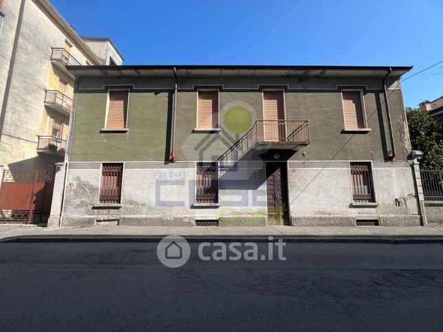 Casa indipendente in residenziale in Via XX Settembre