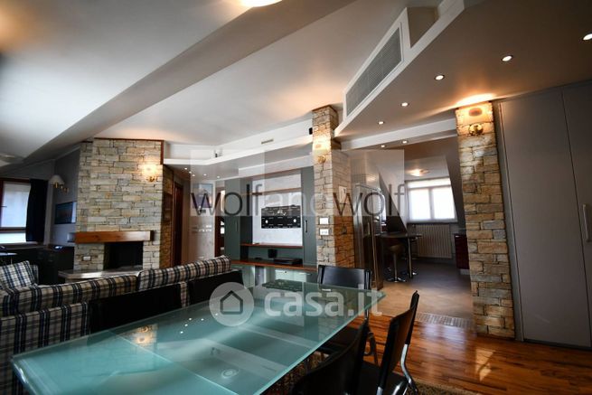 Appartamento in residenziale in Via Vespri Siciliani 58