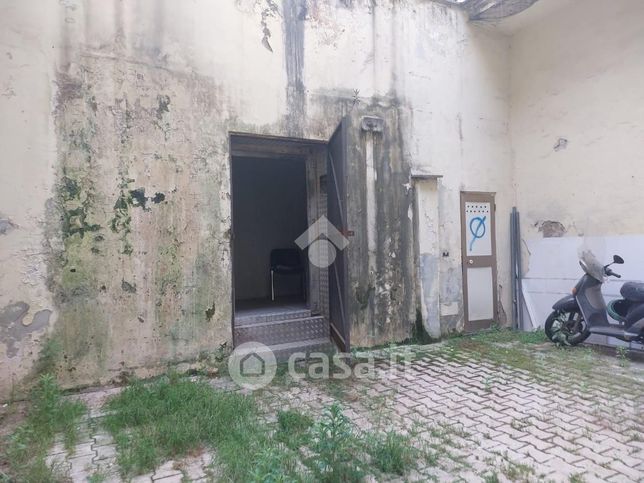 Box/posto auto in residenziale in Piazza Giacomo Matteotti 3