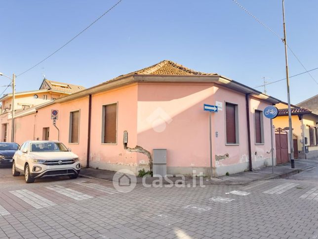 Villa in residenziale in Via N. Copernico 55