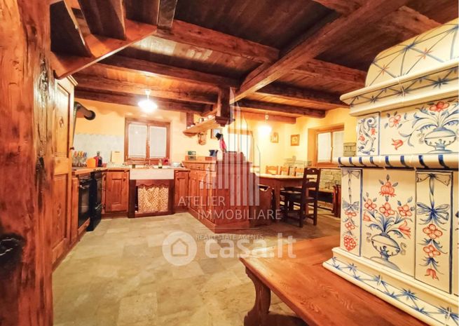 Casa indipendente in residenziale in Val veny