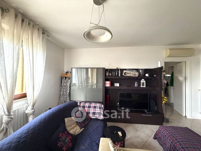 Appartamento in residenziale in Via Salvatore Valitutti