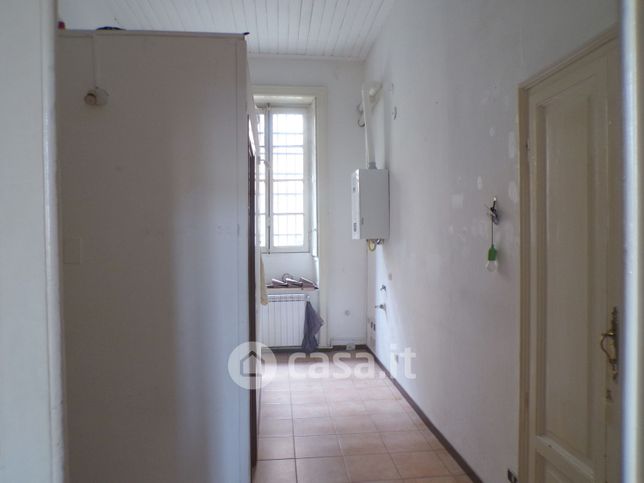 Appartamento in residenziale in Via Pavia 5