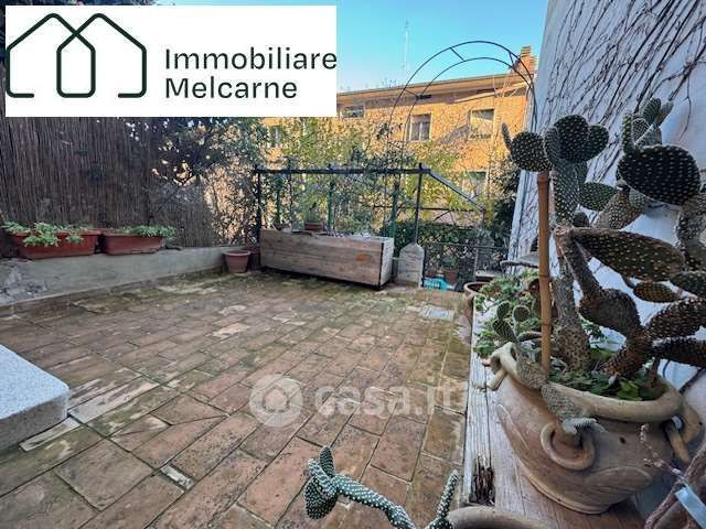 Appartamento in residenziale in Via Eugubina 39