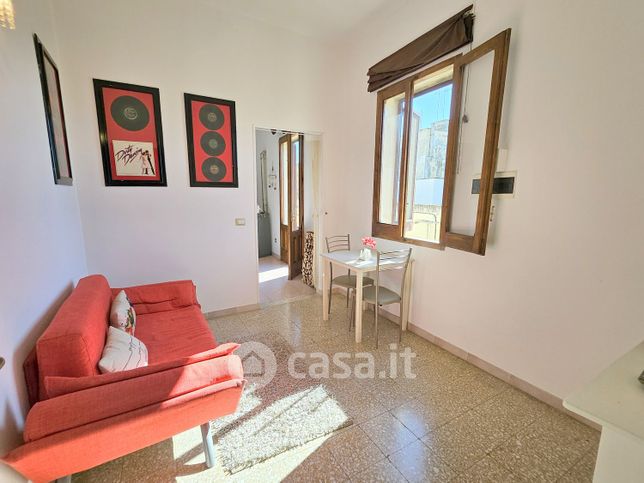 Appartamento in residenziale in Via Murroni 4