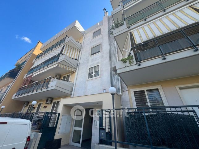 Appartamento in residenziale in Via Vincenzo Amati 14