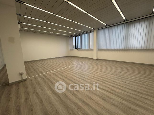 Ufficio in commerciale in Via Ex Aeroporto