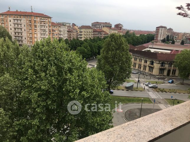 Appartamento in residenziale in Piazza Rivoli