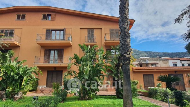 Appartamento in residenziale in Via dei Quartieri