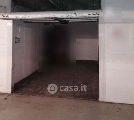 Box/posto auto in residenziale in Viale Paolo Borsellino