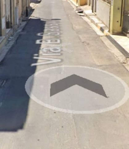 Box/posto auto in residenziale in Via B.Sassari