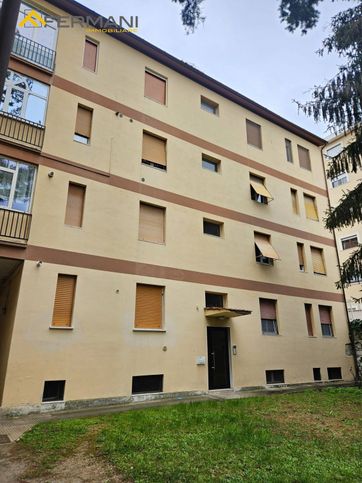 Appartamento in residenziale in Viale Marcello Federici 100