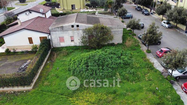 Terreno edificabile in residenziale in Via Tommaso Morlino