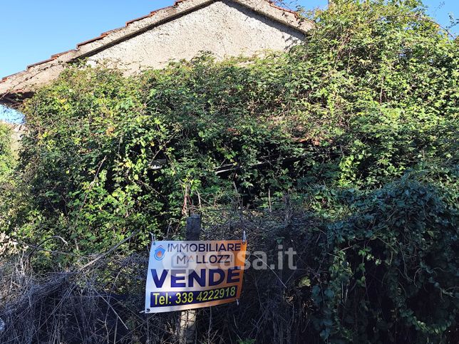 Terreno edificabile in residenziale in Via Fontana di Voza 3