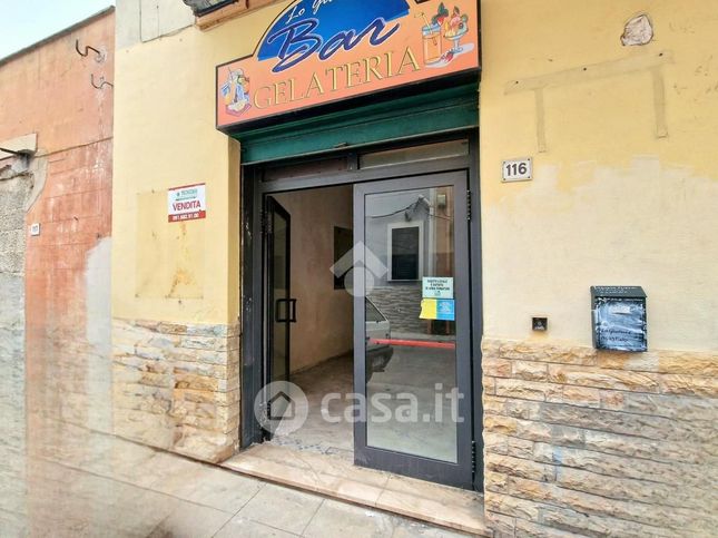 Capannone in commerciale in Cortile Chiavelli 115