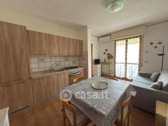 Appartamento in residenziale in Via Nino Bixio 20