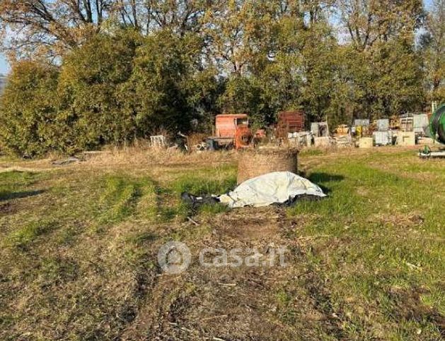 Terreno agricolo in commerciale in Via Marco Bonomo