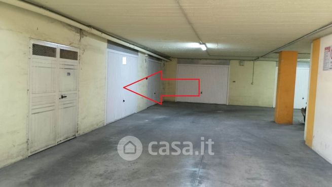 Garage/posto auto in residenziale in Via Marino Guerritore