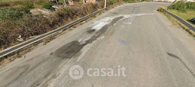 Ufficio in commerciale in Via delle Industrie 21