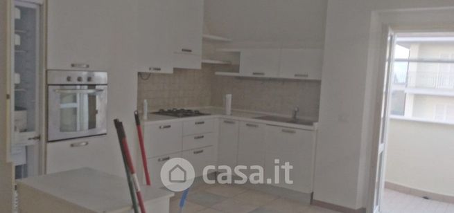 Appartamento in residenziale in Viale Adriatico