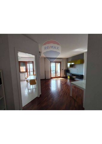 Appartamento in residenziale in Via Santina Campana 20
