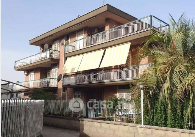 Appartamento in residenziale in Via Magliano de' Marsi 15