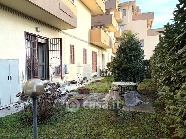 Appartamento in residenziale in Corso Genova 60