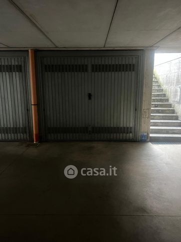 Box/posto auto in residenziale in Via Giorgio Vasari 8