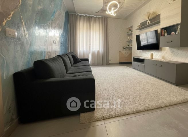 Appartamento in residenziale in Piazza Camillo Benso Conte di Cavour 7 /a