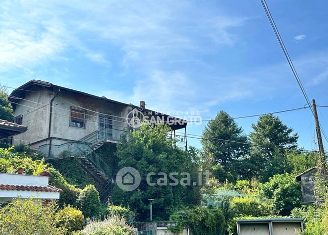Casa indipendente in residenziale in Viale Papa Giovanni XXIII 7