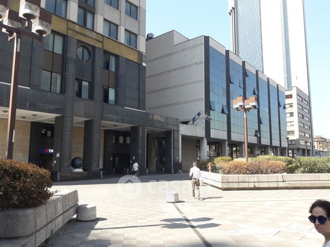 Ufficio in commerciale in centro direzionale isola a3