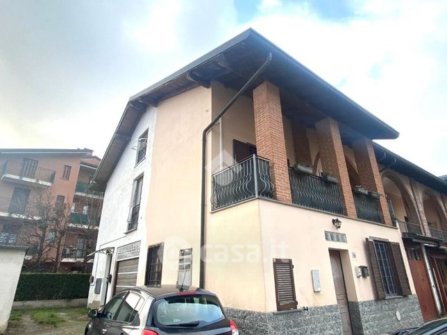 Appartamento in residenziale in Via Statuto 16