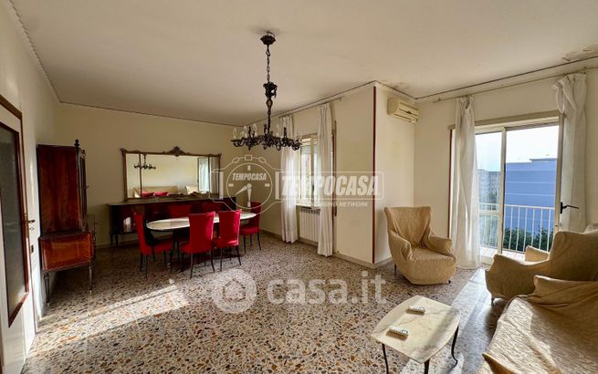 Appartamento in residenziale in Via Fulvio Renella