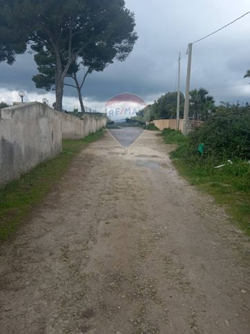 Terreno agricolo in commerciale in Via del Cinabro