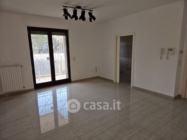 Appartamento in residenziale in Via Avvocato Vittorio Malcangi