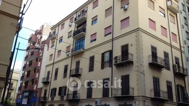 Appartamento in residenziale in Via Ammiraglio Gravina 88